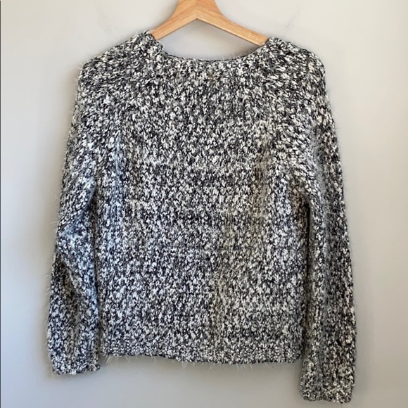 Revolve J.O.A Two Tone Sweater SZ S - Picture 6 of 6